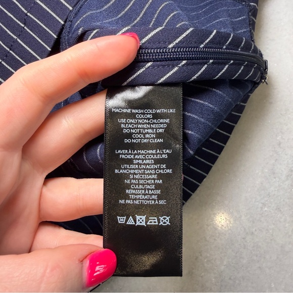 NWT Kimchi Blue Lexi Pinstripe Lace Trim + Bow Detail Cami Urban Outfitters - Picture 11 of 12